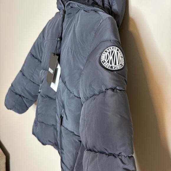 NWT DKNY Boys' Sherpa Hood Insulated Jacket Charcoal Black Size 7 - Picture 4 of 9